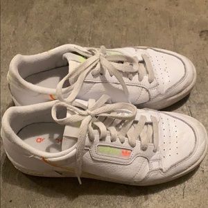 WOMENS ADIDAS CONTINENTAL SNEAKER